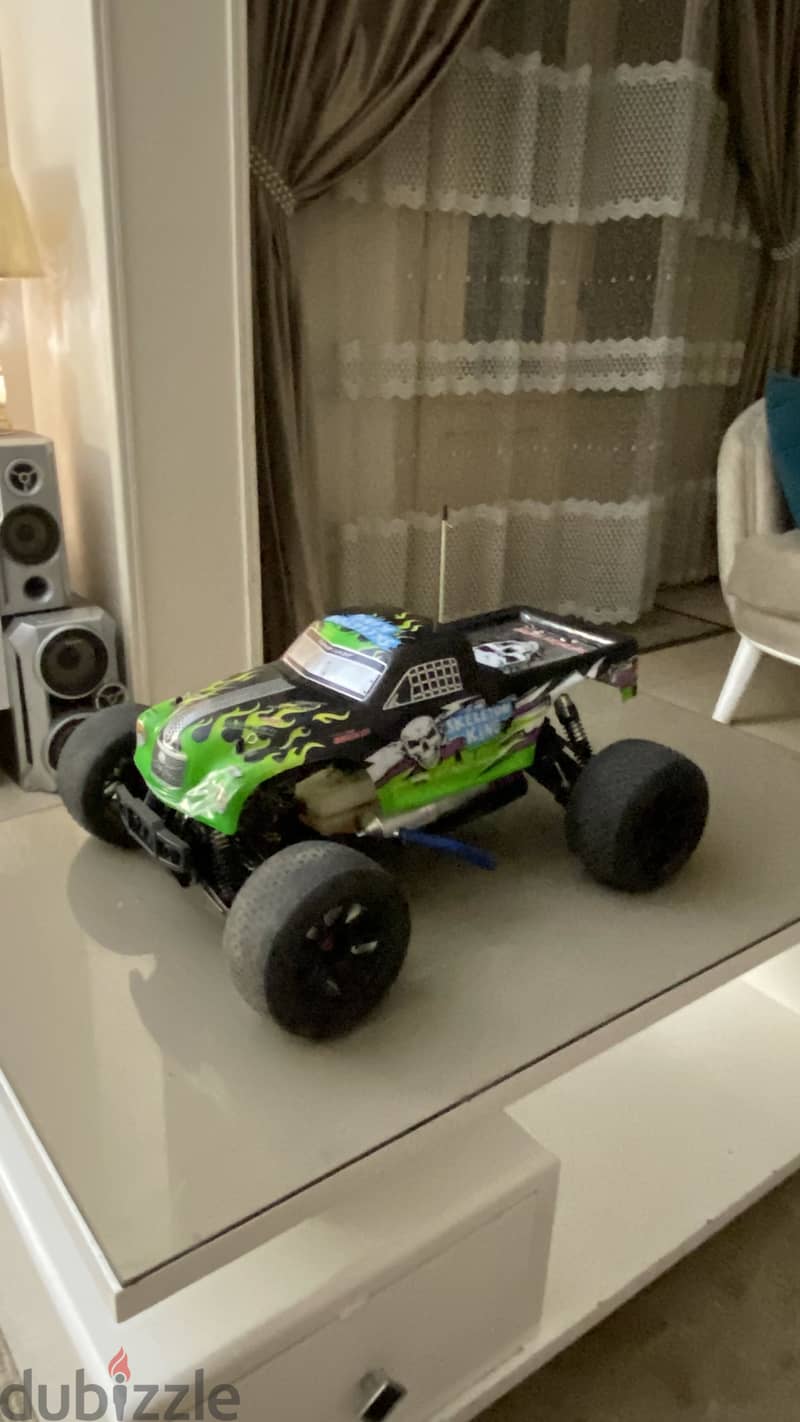 Rc car thunder tiger 1/8 scale 5