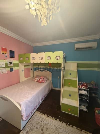 Bunk bed