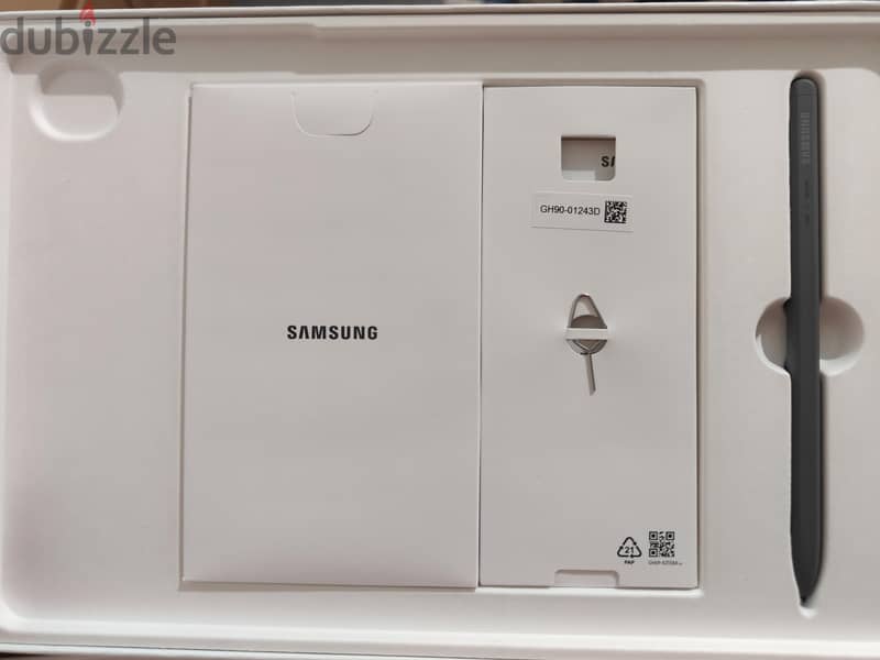 galaxy tab s9 fe almost new 2