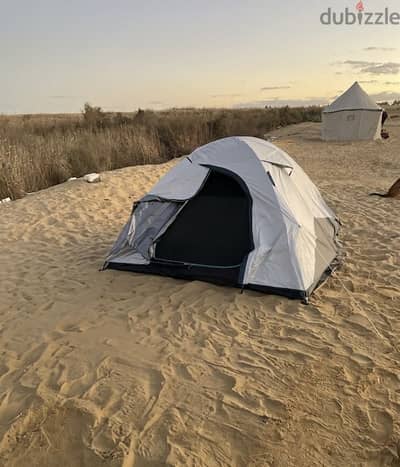 QUECHUA fresh and black camping tent