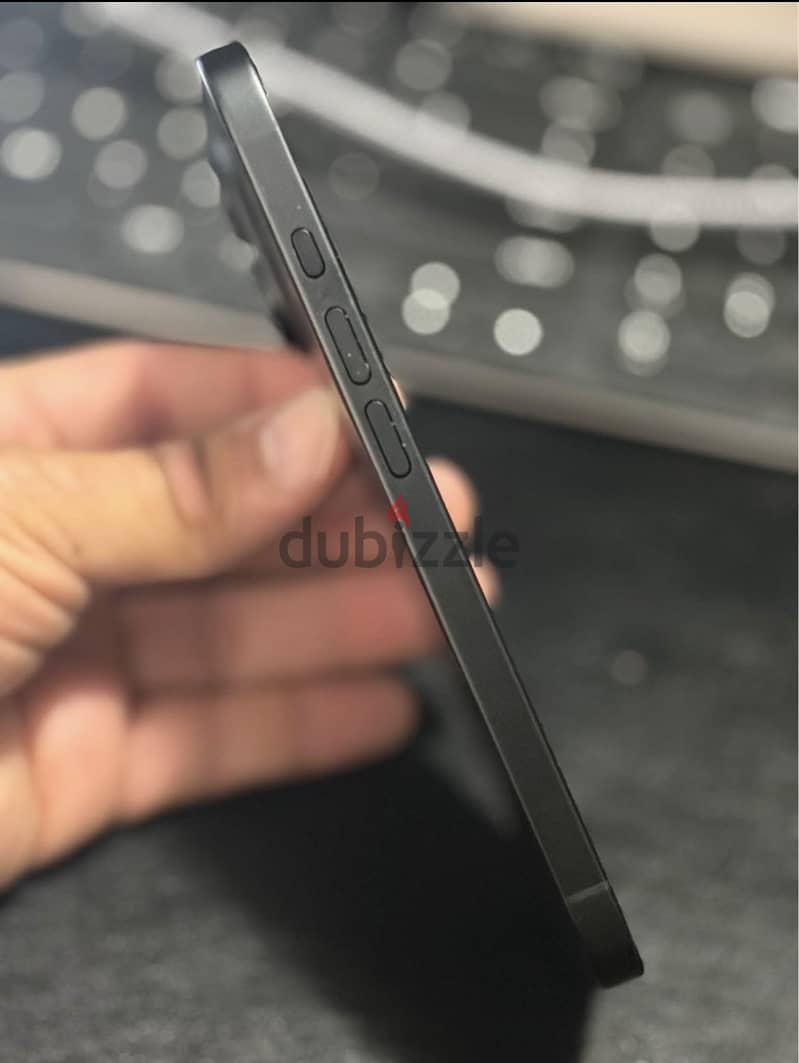 Apple - iPhone 16 Plus 6