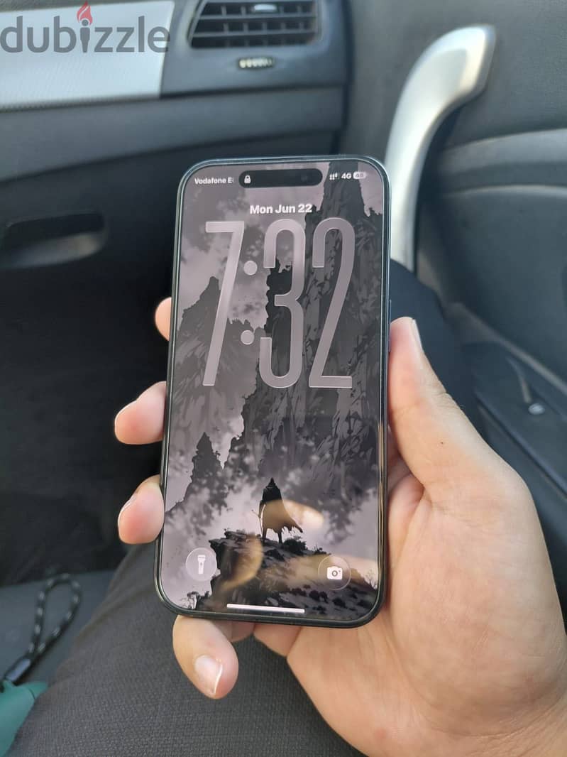 Apple - iPhone 15 Pro 3