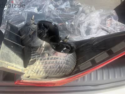 فانوس يمين خلفى رفرف مدينتى