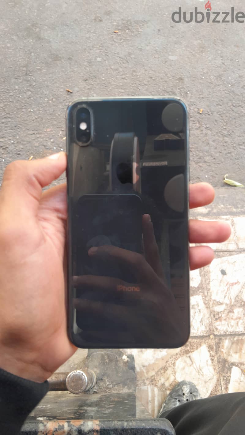 Apple - iPhone XS Max 1