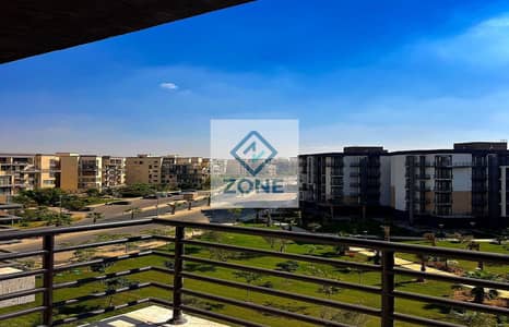 Apartment for sale in one of the most prestigious areas of Madinaty, B8.161 square meters, 3 bedrooms, 3 bathrooms. Down payment and installments ava