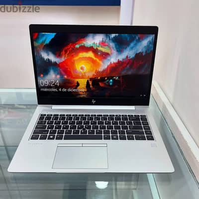 لاب hp ستايل ماك جيل 10 بكارت 2Gللجرافيك وبرمجة والألعاب ومعاه 14هدية