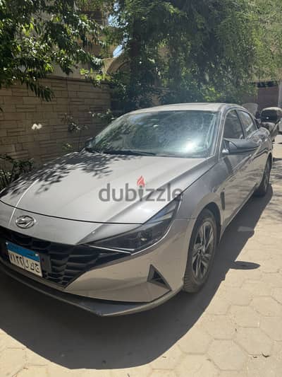 Hyundai Elantra 2021