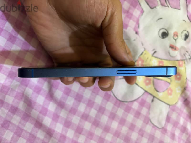 Apple - iPhone 13 5