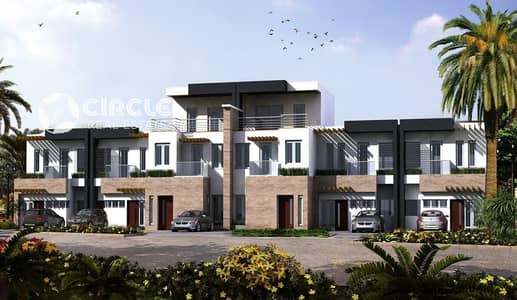 Fully Finished with Jacuzzi & Appliances 200m² 4 Bedrooms Townhouse for Sale in Hyde Park 5th Settlement New Cairo – South 90 St.