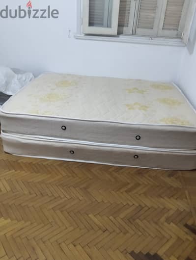 مرتبه سرير جديده للبيع عدد اتنين مرتبه