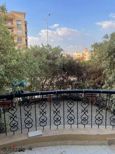 ستوديو للايجار بحديقة خاصة و مدخل خاص بالمطبخ و التكييفات الرحاب 2