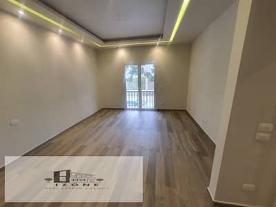 للإيجار شقة 152م متشطبة | Hyde Park - Center Ville