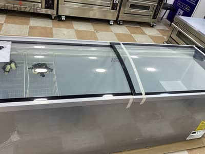 فريزر 210  للتواصل 01204593423