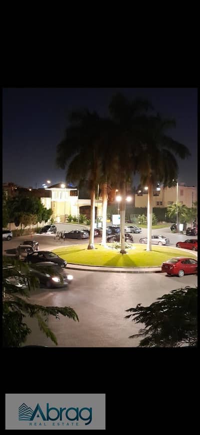 للبيع شقه 100م بسعر لقطه تشطيب سوبر لوكس كمبوند حدائق المهندسين الشيخ زايد