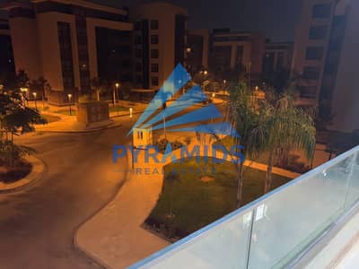شقة للبيع في مدينتي – B15  فرصة مميزة لامتلاك شقة بمساحة كبيرة داخل واحدة من أفضل مراحل مدينتي، مع نظام سداد مميز وإجمالي مطلوب أقل من السعر الإجمالي