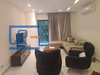 Apartment with garden for rent in Lake View