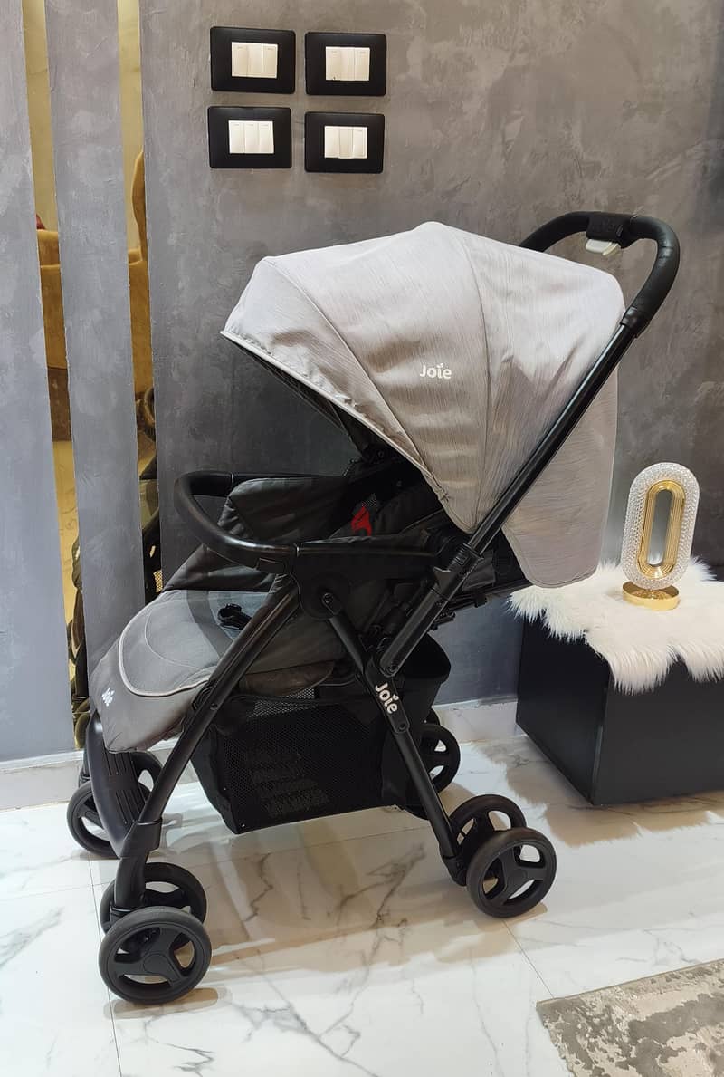 Joie mirus stroller 1