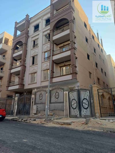 شقة للبيع في الأندلس الجديدة خامس نمرة من التسعين الجنوبي