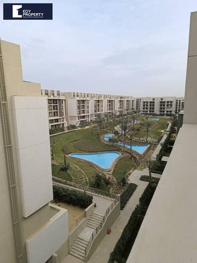 Fully Finished 2 Bedroom Penthouse Apartment for Rent in Fifth Square Al Marasem