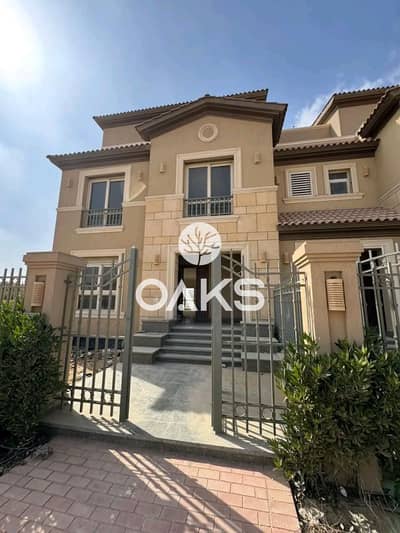 Ready to move villa  for sale 5 bedroom + Nanny room fully finished in La Vista City in prime location in New Cairo