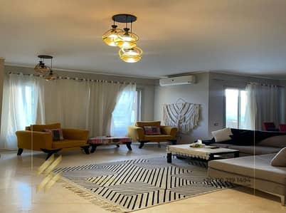 Furnished apartment for rent in Village Gate