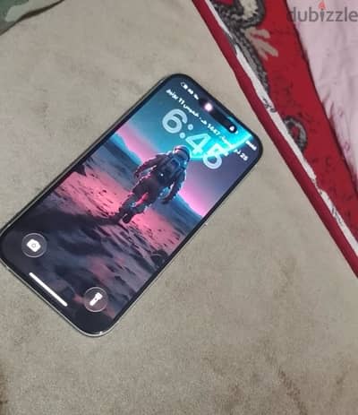 آيفون 15