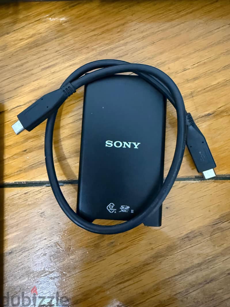Sony Charger & Reader 1