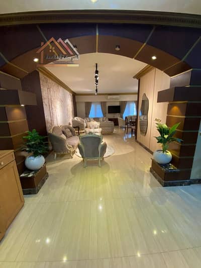 Villa Model Z with a special finish and a swimming pool, ultra super lux, next to the open-air mall in the first phase of villas