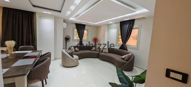 شقة مفروشة للايجار زهراء المعادى ٣ غرف مكيفة