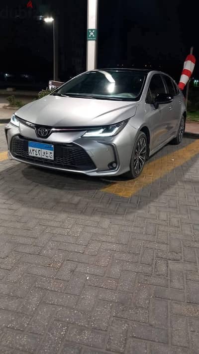 للايجار تيوتا كورلا. 2024  اعلى فئه