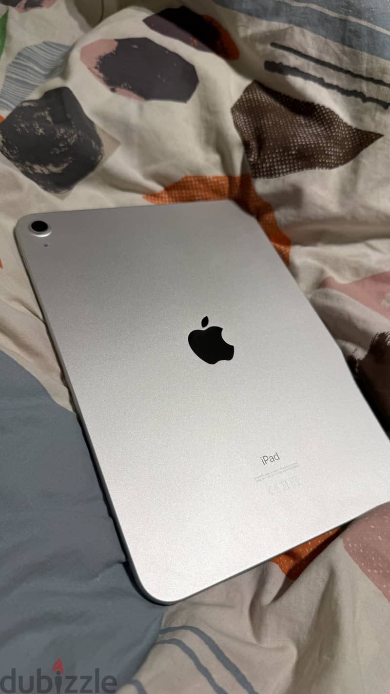 iPad 10th generation بحالة ممتاااازة‼ 2