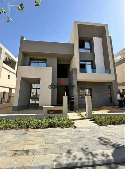 For a quick sale at the old price, a villa is available for immediate occupancy and viewing in the Saada compound, directly on the Suez Road near Cair