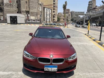 بي ام دبليو 320i 2018