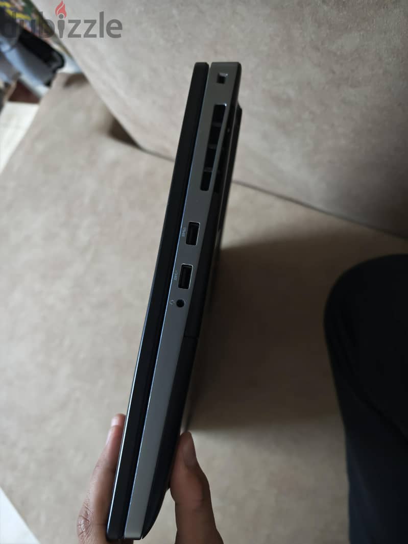 Dell Precision 7730 3