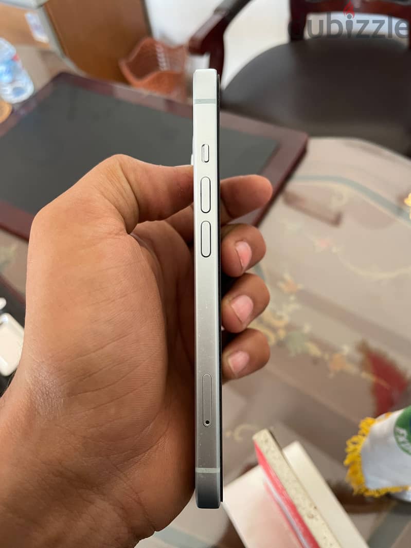 Apple - iPhone 15 2