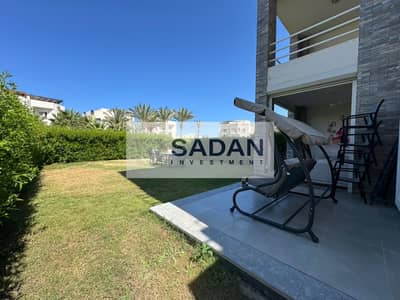 شاليه بجاردن باقل إيجار في أمواج الساحل الشمالي – 3 غرف نوم مفروش بالكامل بالتكييفات Amwaj North Coast