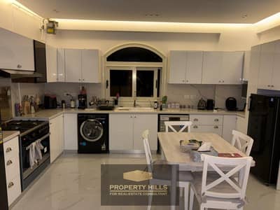 For sale, an apartment of 230 sqm in a compound on Al-Bustan Street, ultra-super luxurious finishing.