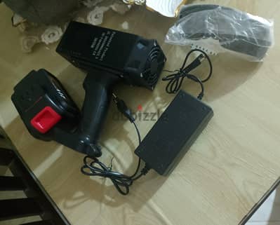 جهاز UV لكشف دهان السيارات