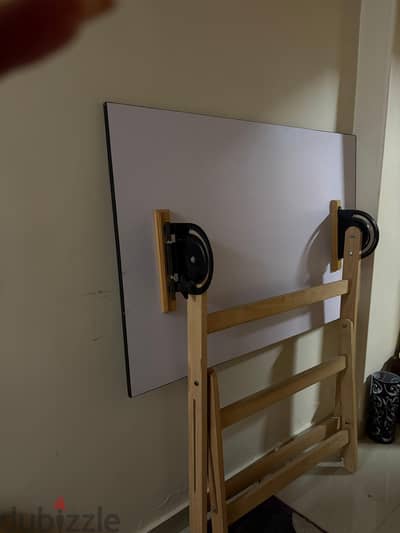 ترابيزة رسم هندسى وكرسى قاعده دوار ميكانيزم