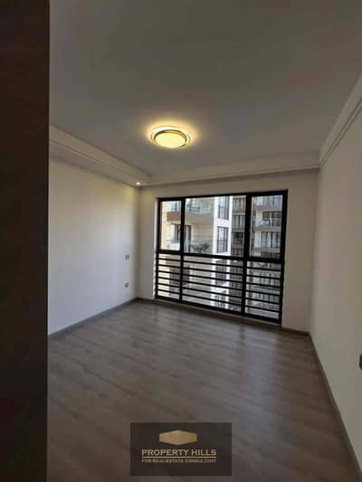 3-bedroom furnished apartment, immediate delivery in West Town next to Sun Capital