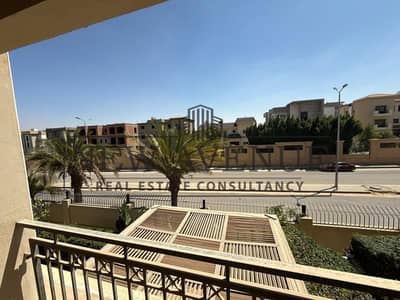 شقة في Regents Park  التجمع الخامس - القاهرة الجديدة  دور اول متشطبة بالكامل  ٣ غرف  منهم غرفة ماستر ٣ حمامات  ١٨٨ متر   ١٤،٥٠٠،٠٠٠