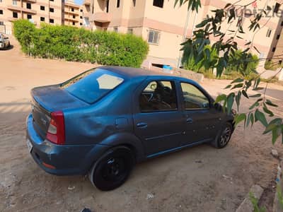Renault Logan 2013