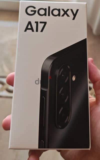 Samsung A17 128 gb 4 gb ram جديد متبرشم للبيع