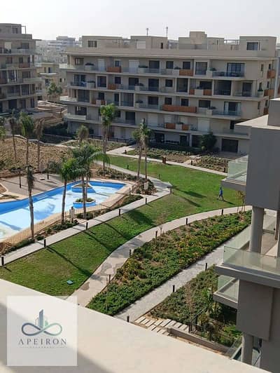 **Penthouse for Sale in Sodic Villette | 277 sqm + 135 sqm Roof | 5 Bedrooms | Fully Furnished | Landscape & Pool View | Club Membership | EGP 28,000,