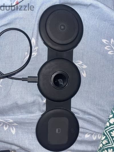 شاحن ثلاثي wireless