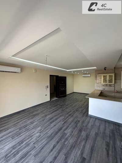 For a quick sale below market price a fully finished ultra-super-lux apartment with an open view landscape and a private layout Ready for viewing