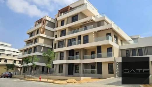 Apartment for sale in a prime location overlooking a swimming pool in Sodic Villette, Fifth Settlement. Fully furnished and equipped with appliances
