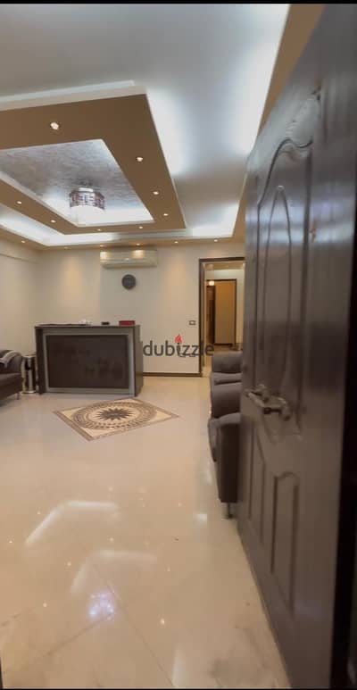 Licensed administrative office 100 m for rent / Sporting Delta Street the main for clinics and companies Ground floor