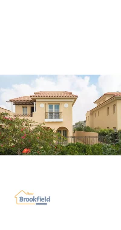 Middle Townhouse for Sale with the Lowest Down Payment & Flexible Installments  Immediate Delivery in Hyde Park New Cairo