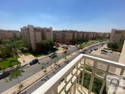  شقة للإيجار مفروش في مدينتي B7 – فيو وايد جاردن وشارع